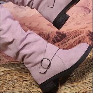 🍁 Stylish Pink/Lavender Knee-High Boots